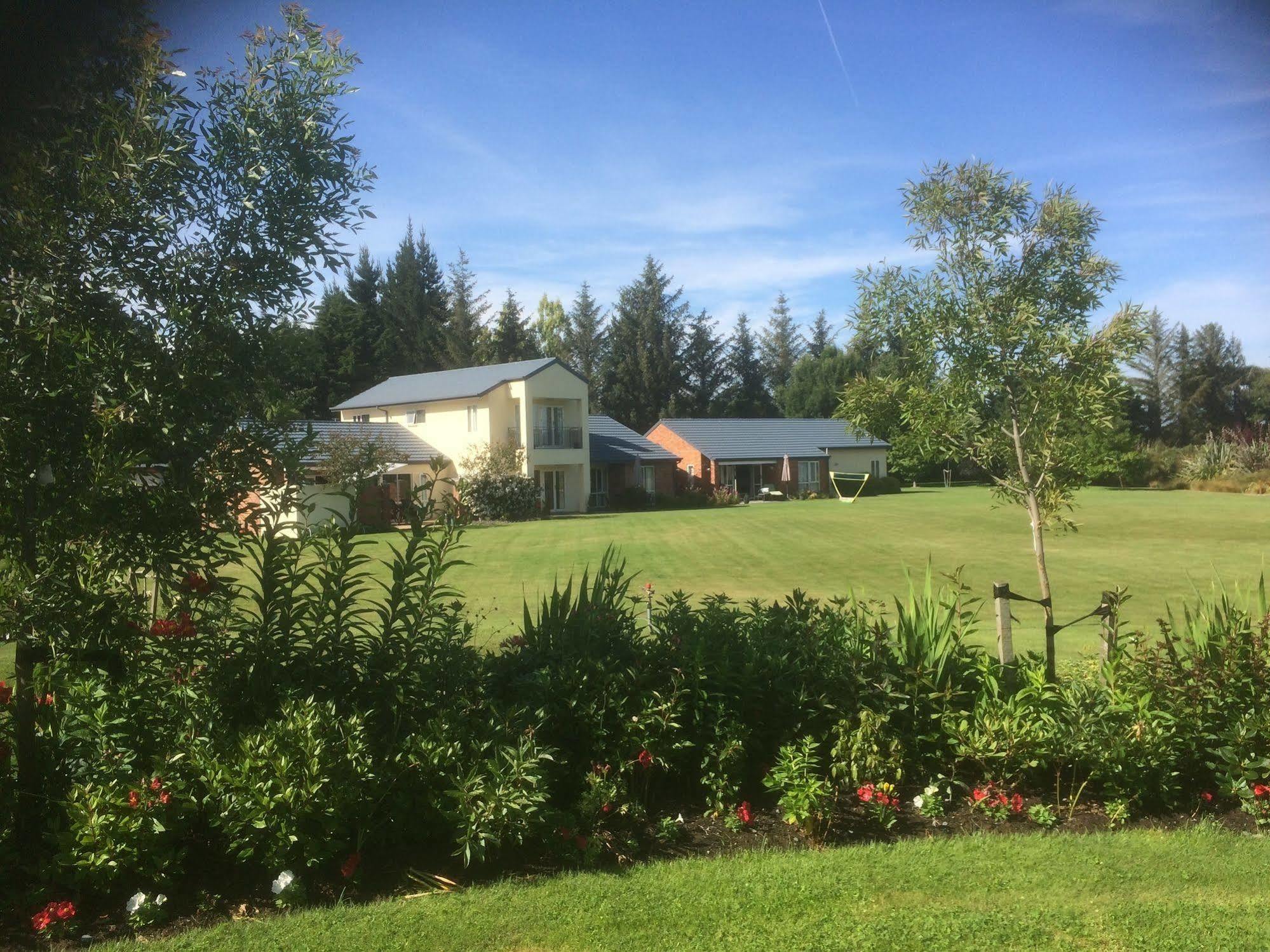 The Meadows Villa Крайстчёрч Экстерьер фото